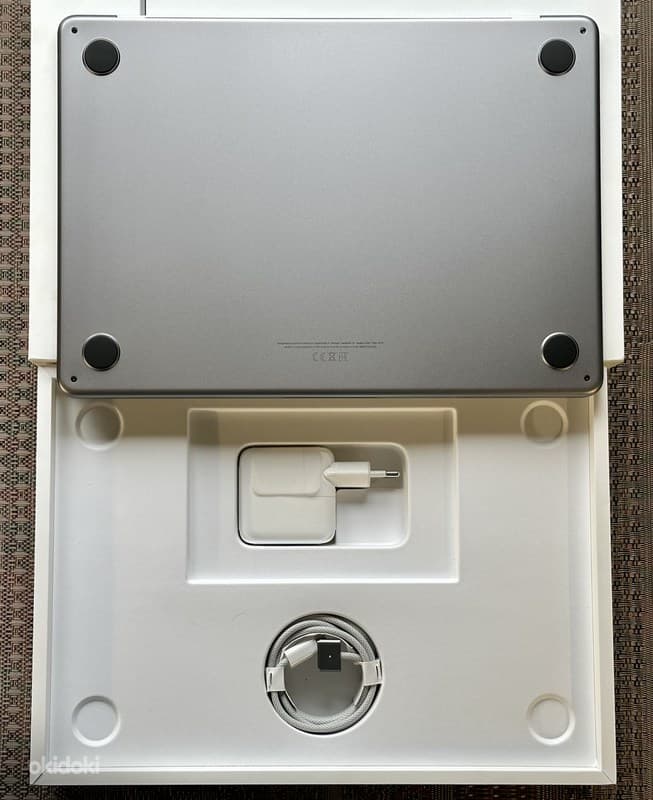 Apple Macbook Air 13 M2 8/256GB Space Gray SWE UUS 4