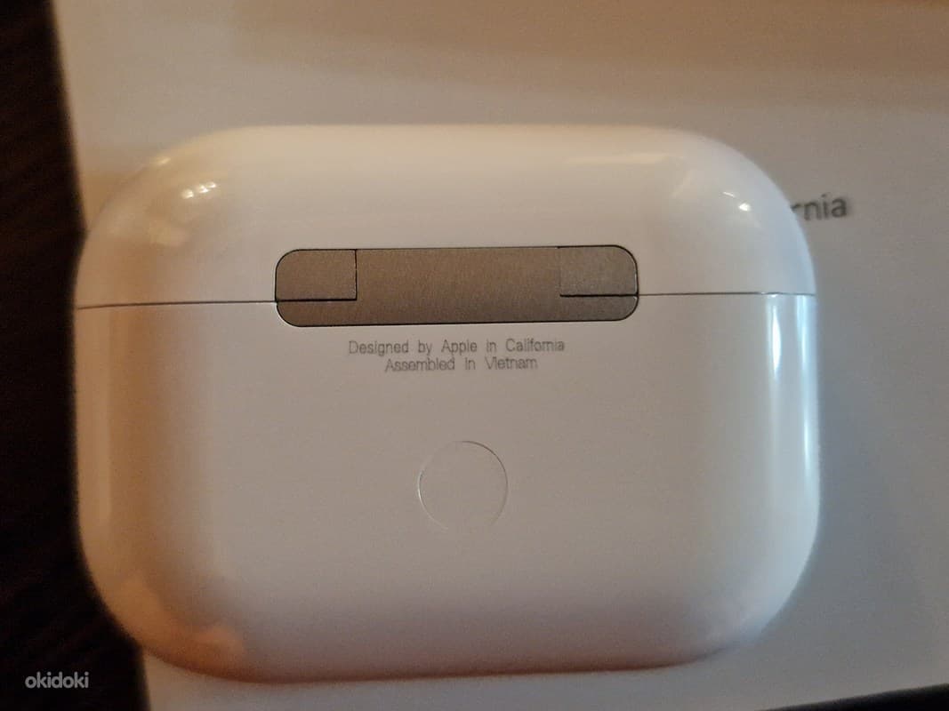 Apple AirBods pro 2nd gen. 3