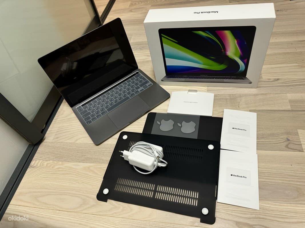 MacBook Pro 13” M2 • Nagu Uus •