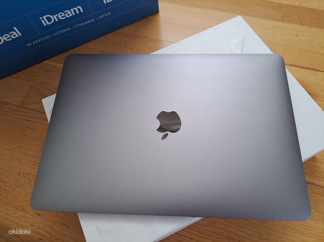 MacBook Air 13” Apple M1 8C CPU, 7C GPU/16GB/512GB SSD/Space 4