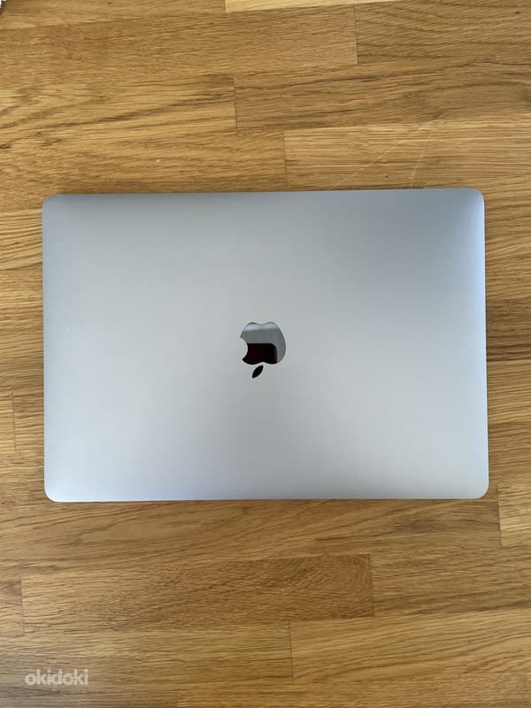 Macbook Pro 13" 2017 4xUSB-C 256GB/8GB Intel i5 w/ Touchbar 4
