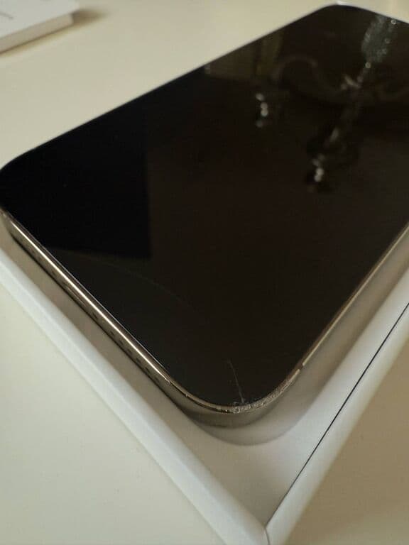 iPhone 14 Pro Max 12GB Gold 4