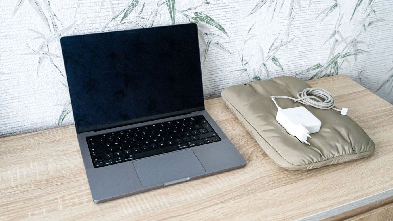 Apple MacBook Pro 14-inch 2021 M1 16/512GB 5