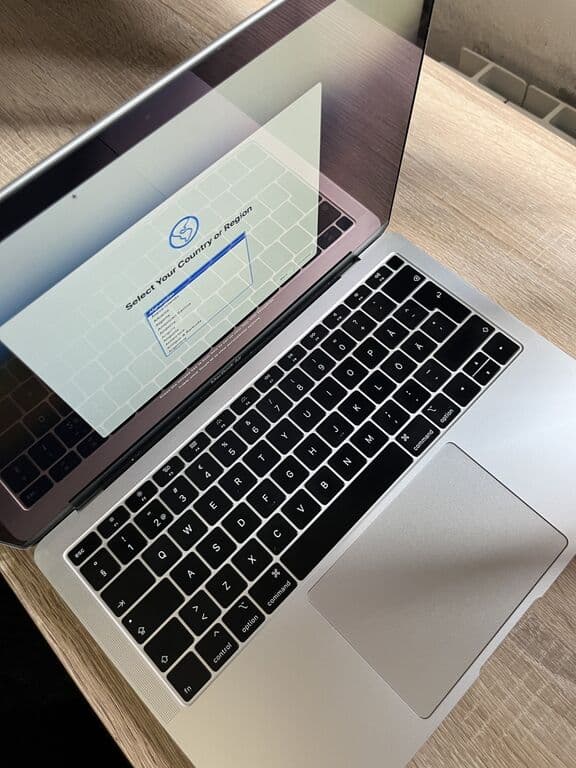 MacBook Air Retina 13”
