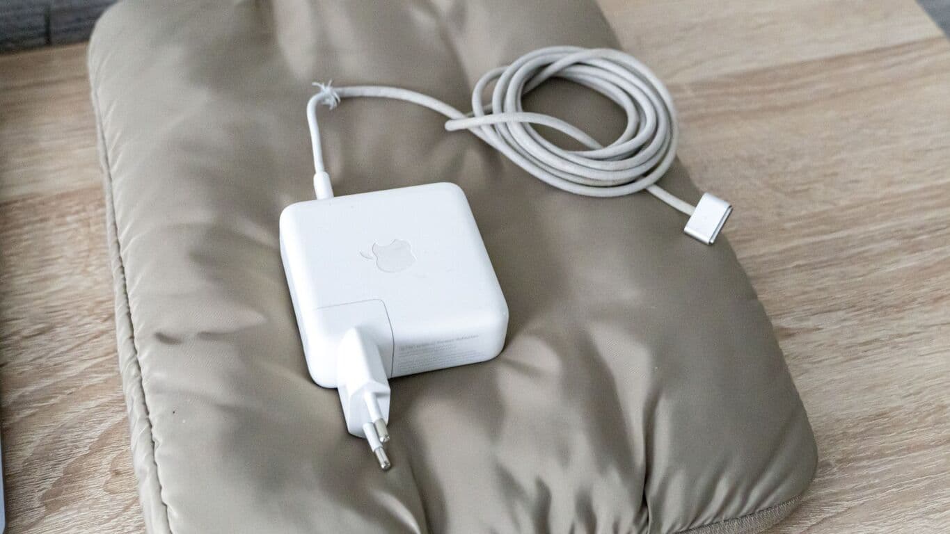 Apple MacBook Pro 14-inch 2021 M1 16/512GB 6